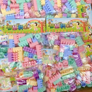 BUILDING BLOCKS TOY